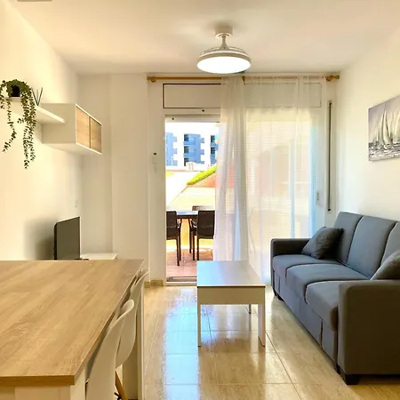 Frente Al Mar Con Piscina 4 Apartment *