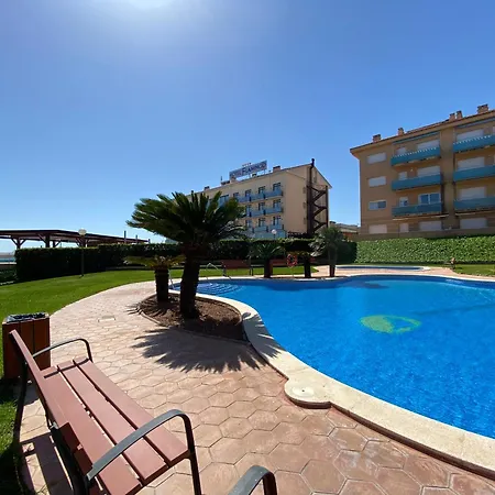 Frente Al Mar Con Piscina 4 Apartamento *
